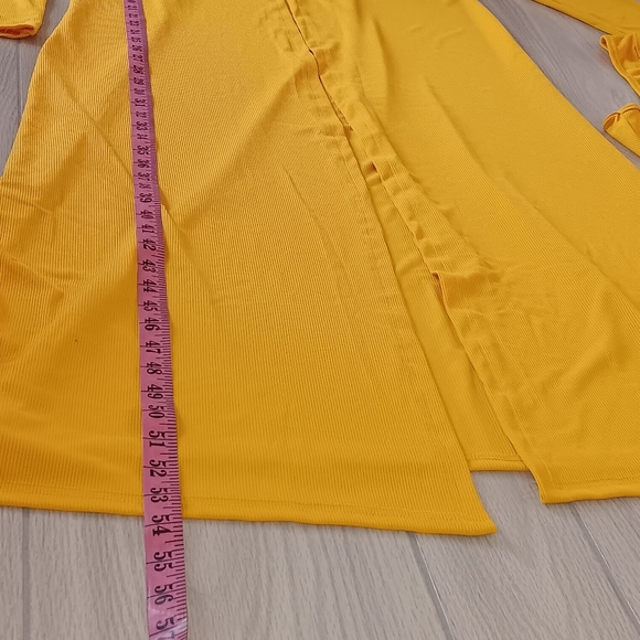 Plus Size Women Solid Color High Crater Short Top And Shorts Three-Piece… - Picture 10 of 14